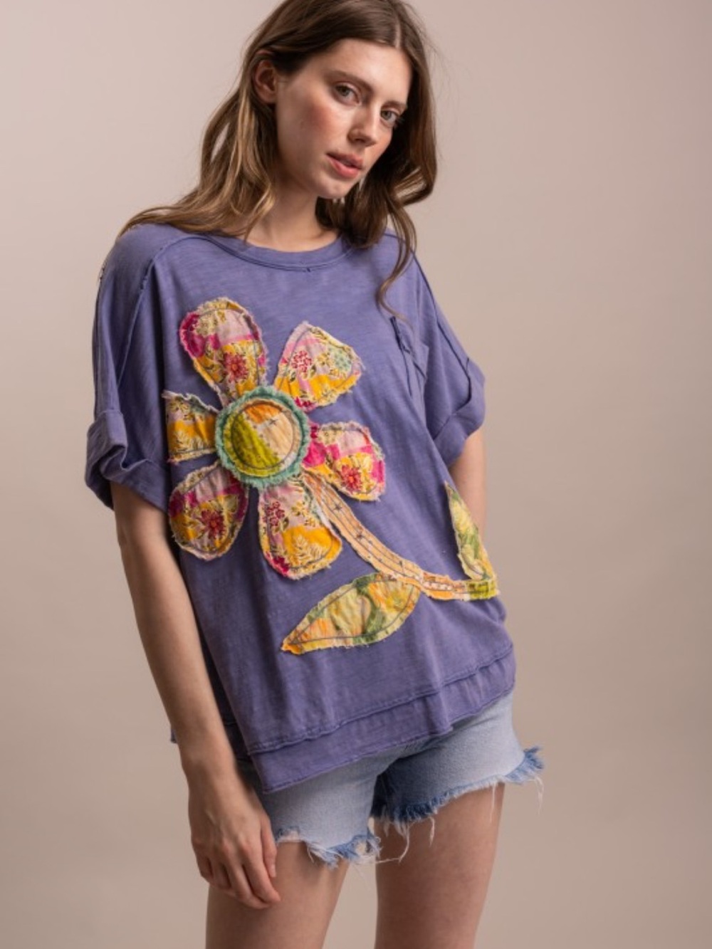 836. Blue floral Applique patchwork short sleeve cotton top